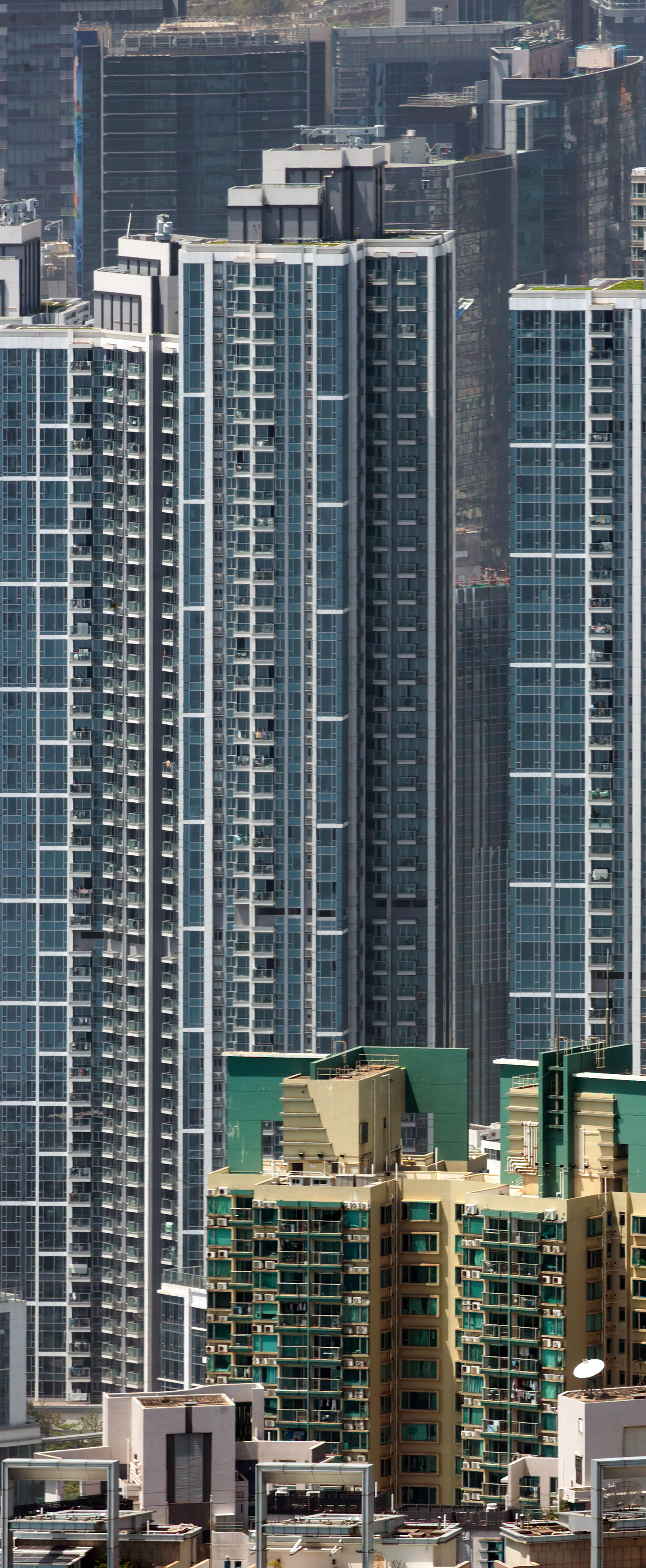 Cullinan West Tower 6, Hong Kong - View from International Commerce Centre. © Mathias Beinling